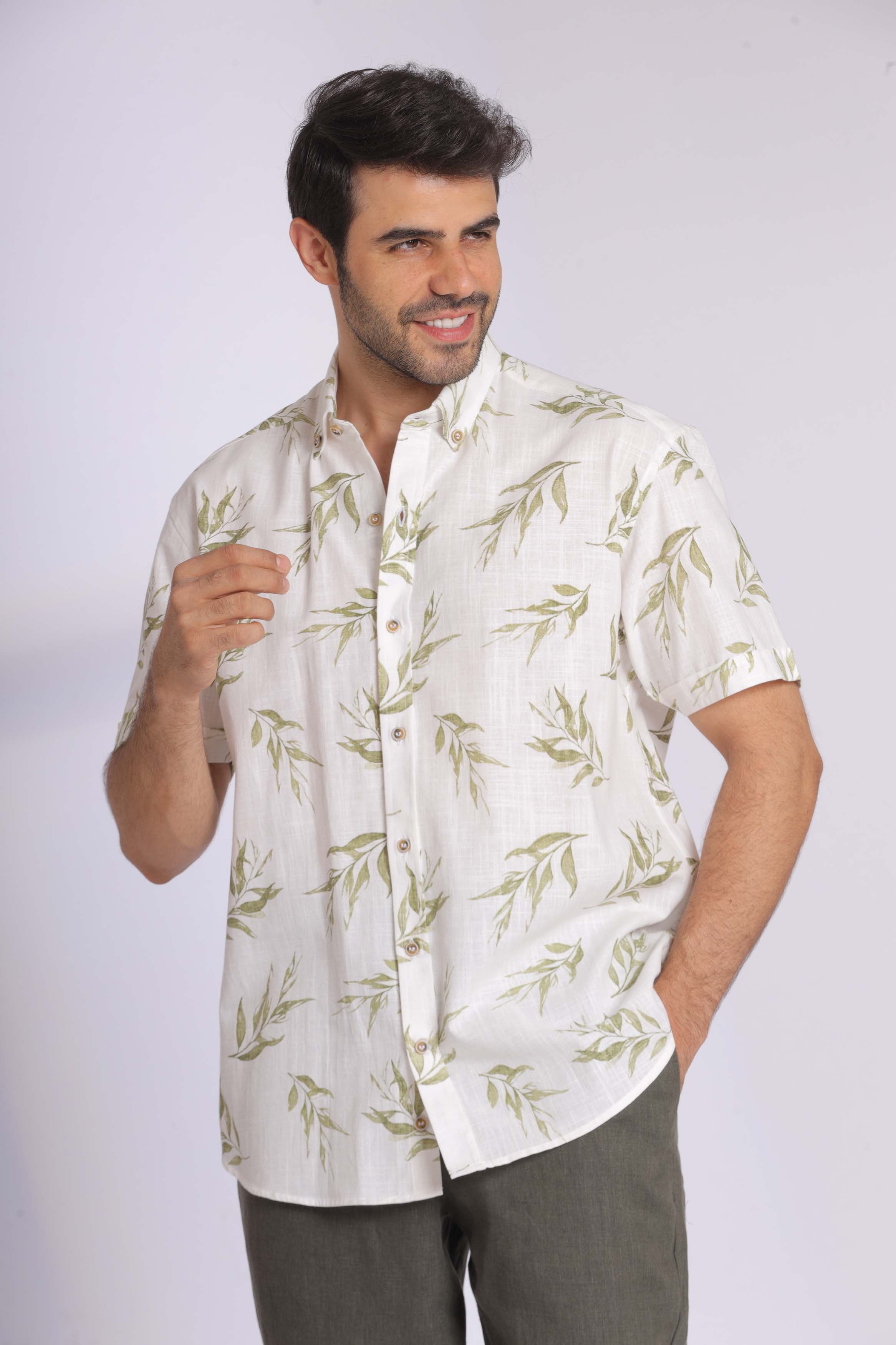 Short Sleeve Leaf Print Shirt