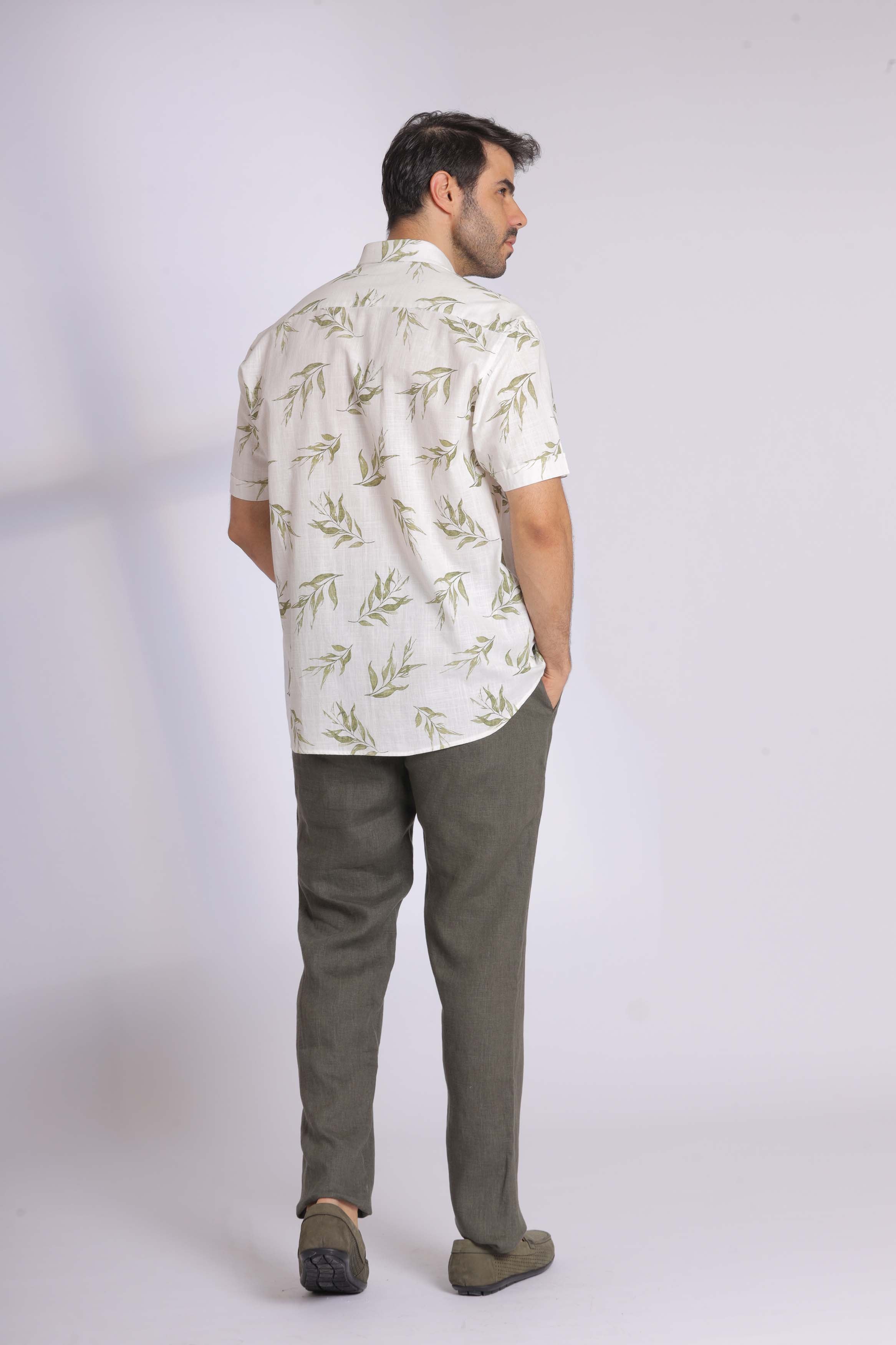 Short Sleeve Leaf Print Shirt